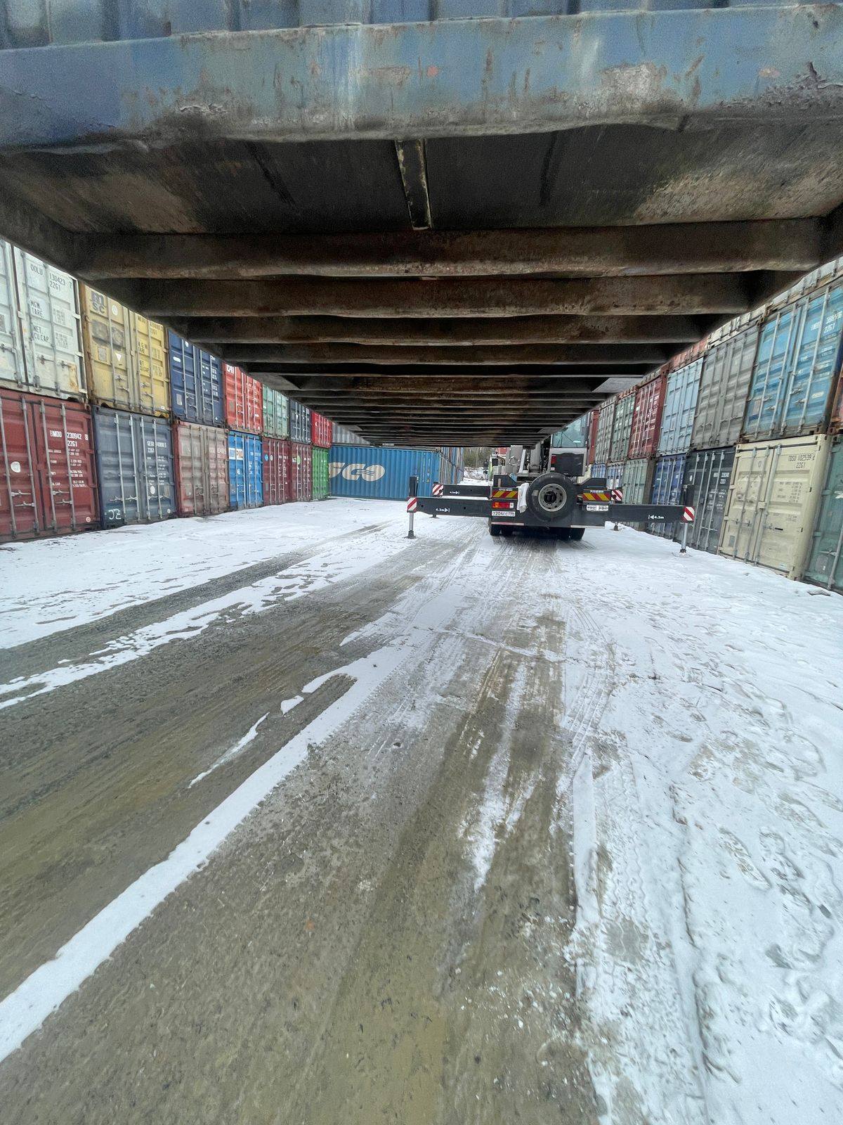 Морской контейнер XINU1230138